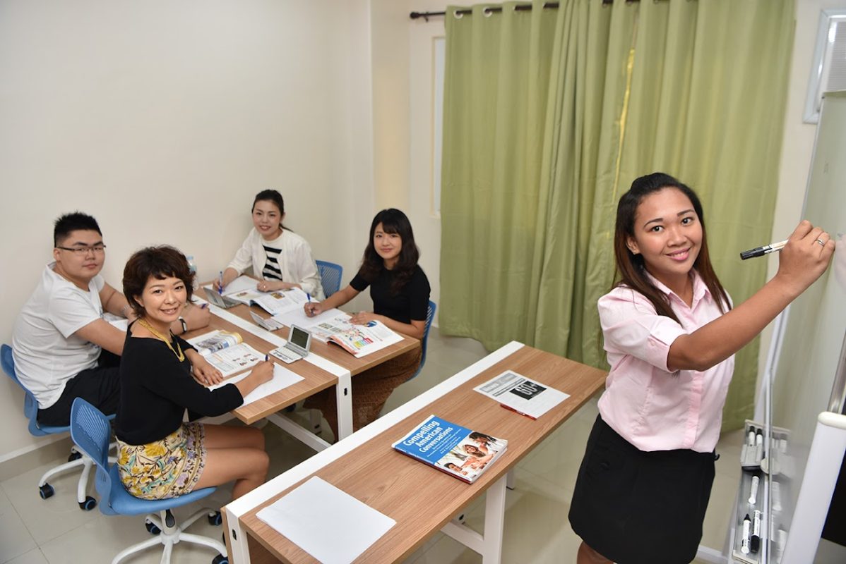 WIS EDU – Tiếng Anh Online, Trại hè quốc tế, Du học