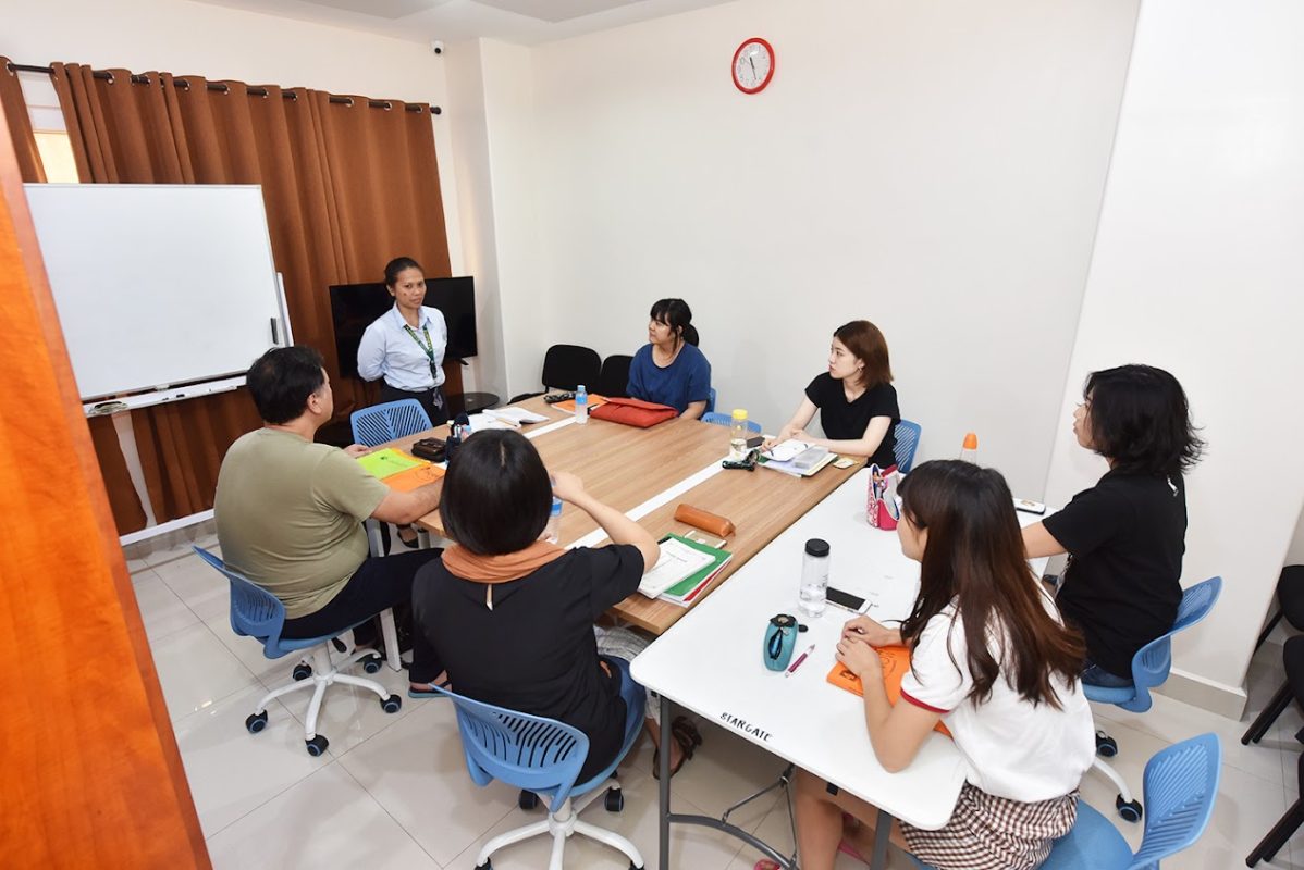 WIS EDU – Tiếng Anh Online, Trại hè quốc tế, Du học