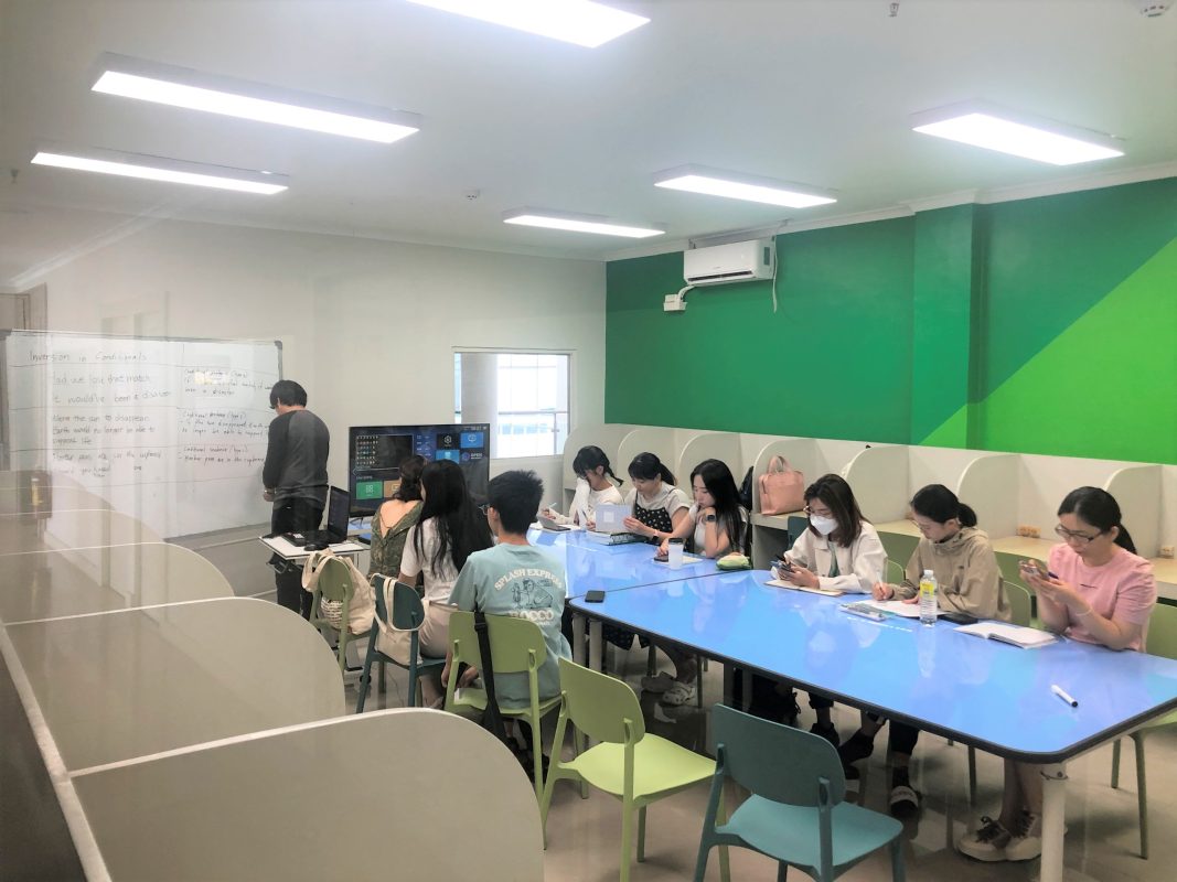 WIS EDU – Tiếng Anh Online, Trại hè quốc tế, Du học